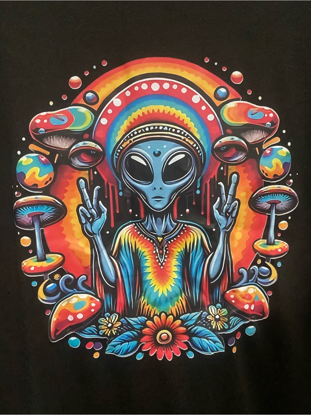 Black Graphic Alien Peace Sign T-Shirt (Unisex)